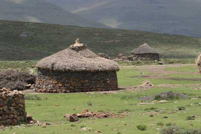 126_2677_Lesotho_Huette